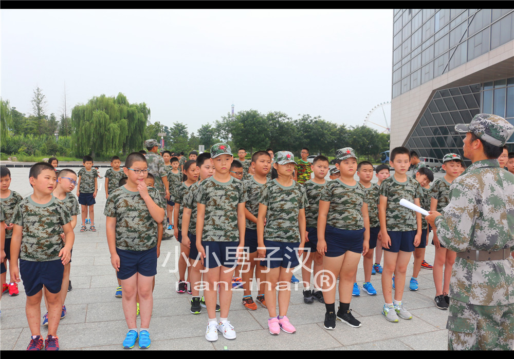小硬汉军事夏令营课程培训收益与目标